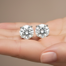 Round Cut 4 Prong Solitaire Diamond 14K Solid Gold Earrings Stud - IGI Certified