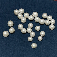 Luxury With 10MM to 12.50MM White South Sea Pearl